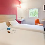 Hotelf1 Paris Gennevilliers, 4 Rue Georges Corete 92230