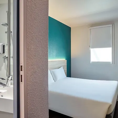 Hotelf1 Paris Gennevilliers, 4 Rue Georges Corete 92230 Gennevilliers