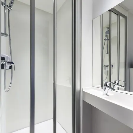 Hotel Hotelf1 Paris Gennevilliers, 4 Rue Georges Corete 92230 Gennevilliers