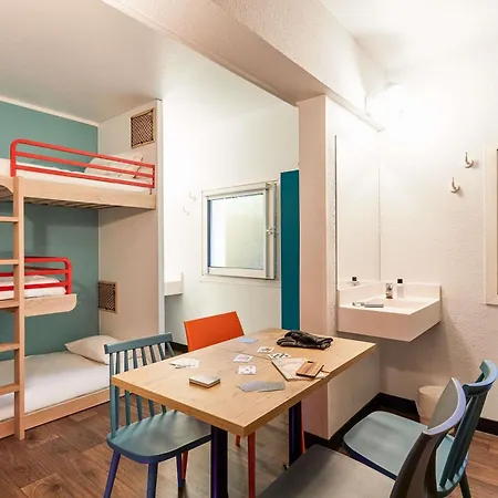 Hotelf1 Paris Gennevilliers, 4 Rue Georges Corete 92230