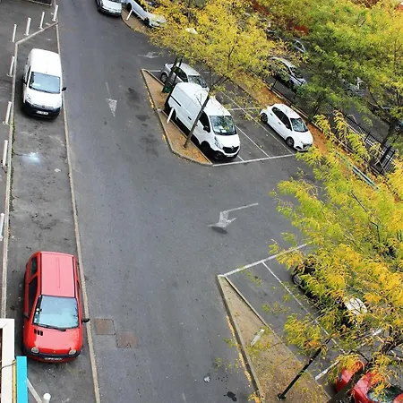 Hotel Hotelf1 Paris Gennevilliers, 4 Rue Georges Corete 92230 Gennevilliers