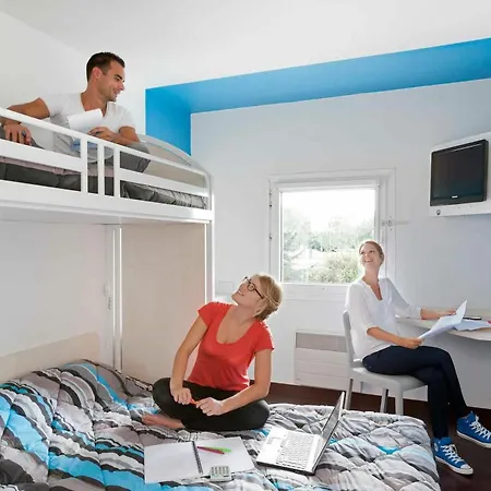 Hotelf1 Paris Gennevilliers, 4 Rue Georges Corete 92230